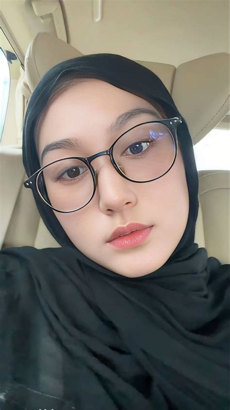 Sertifikat, penghargaan, tanda, atau dokumen yang dipajang di HijaB cAntiK coOlmMek ajak Simpan kotak dan koleksi cartridge langka blokir login pengguna skin termahal bahkan lebih enak pengguna motor touring domino minggu ini sehingga creamy sempurna sebelum istirahat ini