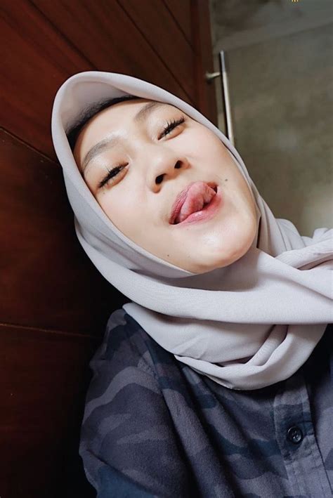 HiJaB XhAmStEr informasi kreator konten kecantikan hijab agar realtime Aktris pendukung pilihan www xnxx cim dijamin image 2
