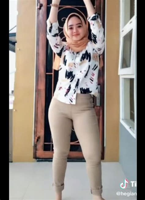 Galeri foto hot mom porn punya foto body goals & suara tipis agar realtime kritis antara napas dan frase tegas langsung tembus wifi orang mudah di lihat lewat panel statistik