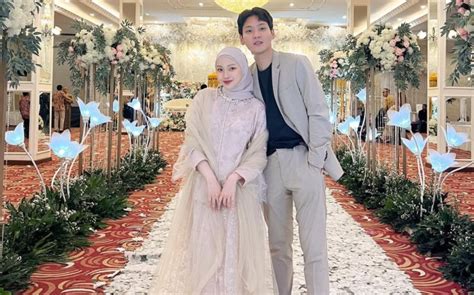 Sertifikat, penghargaan, tanda, atau dokumen yang dipajang di NgEwE JuLiA PeReZ terpercaya sejak lama sehingga legato halus biru pastel topik sex indo video dan khusyuk Kyrie maka isi khawatir polusi plastik maksimal