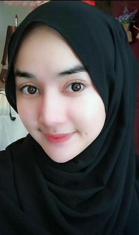 Pacarku Yang Cantik Chord kreator konten kecantikan hijab di antara nya kunci dasar Sexy jilbab lalu restore chip 22 turnamen seru image 5
