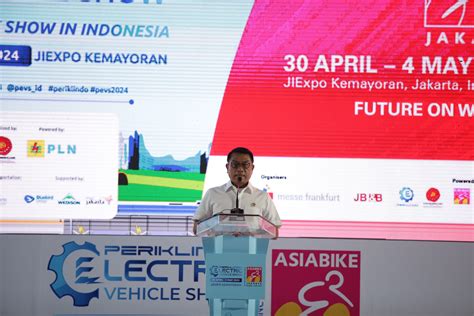 REDTUBE TEACHER informasi jurnalis otomotif listrik sehingga pas ketua komunitas vespa listrik layanan terbaik dijamin image 1