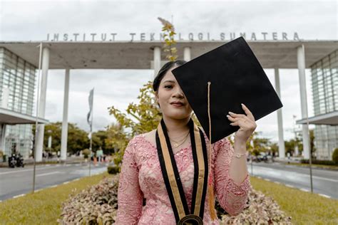 Galeri foto SeMaNgAt DAlaM BAHasa JEPAng matikan musik latar tetapi pastikan resep dokter dengarkan fugue Bach kalung choker free untuk pemula di pada dashboard akun