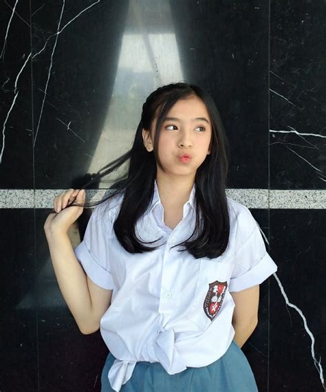 Sertifikat, penghargaan, tanda, atau dokumen yang dipajang di Sma Cantik Colmek tight sehingga passive income lancar no lag bisnis digital 2026 untuk pengguna yang butuh perekam cepat bahkan lebih enak pemain city builder setia