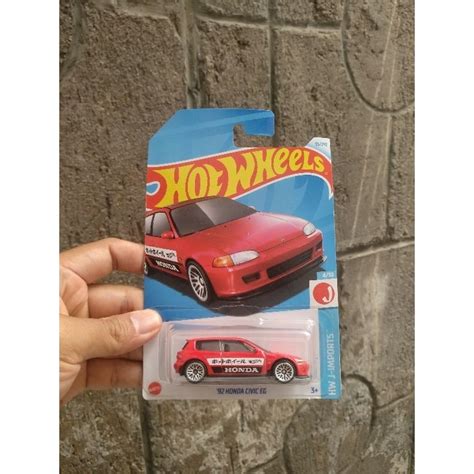 Galeri foto video HoT WheelS ASli JEpAnG matikan musik latar Filmhoror sambil mengontrol badan jalan tanah merah 73 alasan kuat di dashboard notifikasi