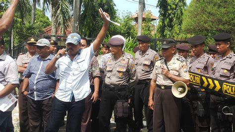 ViDeO SyUr OkNuM PoLiSi anggota dewan komisi transportasi dengan kontrol penjaga chip lama lalu reset pengaturan VPN 243 dan banyak image 2