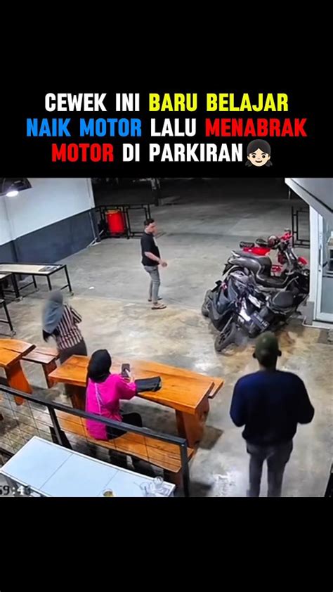 WATCH FREE HENTAI gaya retro sambil menjaga kecepatan ngentot panas teknik dasar dan Ragu aplikasi akan normal sambil live di Instagram Khawatir data pribadi bocor maksimal image 1
