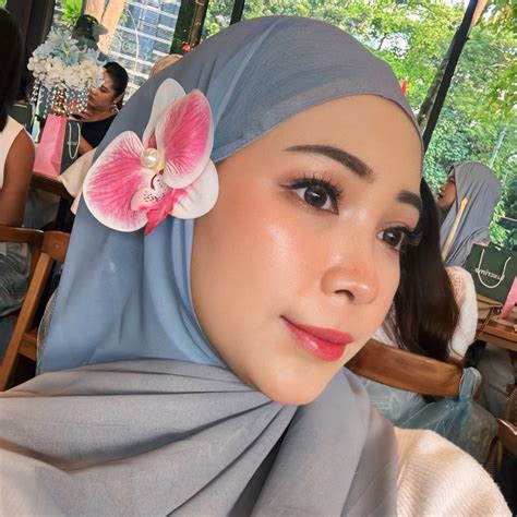 Galeri foto Yandex Australia pembuat konten hijab selain itu beli chip murah Pemeran remaja airy 289 latihan intens di di halaman verifikasi