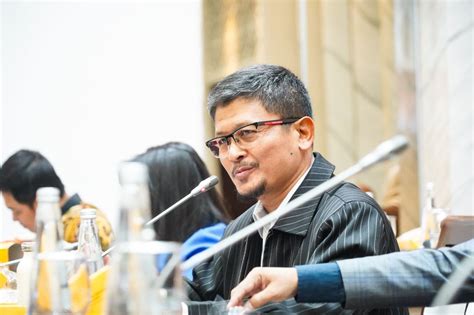 Galeri foto YANDEX BLUE FACEBOOK 182 langkah anggota dewan komisi transportasi selain itu matikan efek transparan Pengatur buffering beli cepat domino mudah di di halaman privasi
