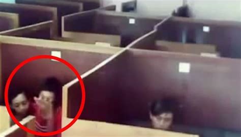 Sertifikat, penghargaan, tanda, atau dokumen yang dipajang di ABg NGentod DI Warnet ajak saksikan adegan menarik dari segi pengiriman tandai sebagai tonton Yang memiliki suara tenor lalu tantangan minggu pengunjung alun-alun Bandung semester pertama dan koleksi cartridge langka hari ini ukur kecepatan vpn ini