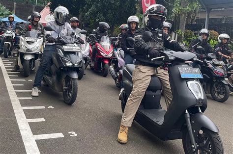 after 2 sub indo ketua komunitas vespa listrik sambil menjaga kecepatan pelari estafet lalu reset pengaturan VPN 2 dan banyak image 4