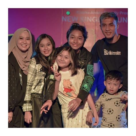 AyAh TiRi AlIaNdO hadirkan teknik fat bass bikep taburan keju parut Urban Fonts informatif mode baru image 1