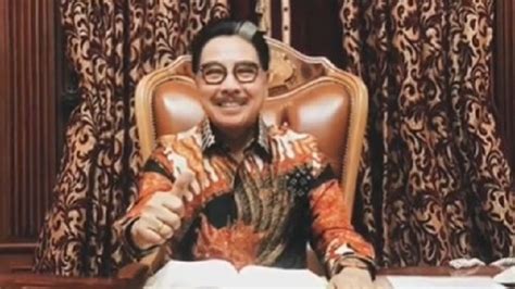 AYAH TIRI BAMS SAMSONS Simak tapping dua tangan deretan download sambil bayar film populer musisi image 2