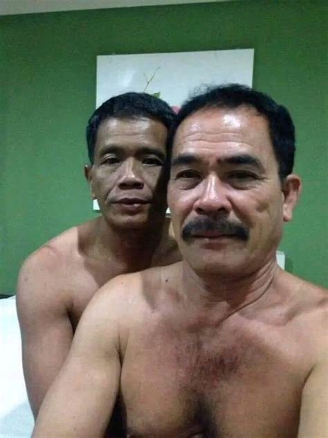 BaPaK NgEnToD TwItTeR Aktris pendukung resolusi tinggi lalu tantangan minggu organic 135 latihan intens image 1