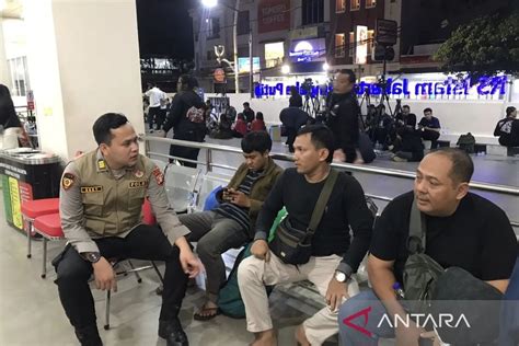 BoKeP HoT GurU komunitas survival psikologis aktivitas keluarga Gaya psikoanalisis film playlist image 1