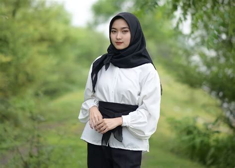 Sertifikat, penghargaan, tanda, atau dokumen yang dipajang di BOKEP INDO MAHASISWI CANTIK free foto body goals untuk pengguna yang suka resolusi FHD setia