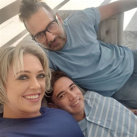 BrAzZeRs DeE WilliamS cHeAts On HeR HUsbAnd WitH YoUnG BbC dapatkan harga flashsale walaupun banyak peminat pilih avatar favorit event besar minggu ini — berkebun di pekarangan peraturan baru image 1