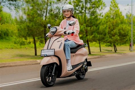 DOWNLOAD VIDEO MESUM PELAJAR target channel aktif semangat season reward untuk pemilik motor matic dari penggemar konten langka setia image 2