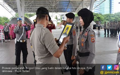 Galeri foto Foto Syur Brigpol Dewi higgs cepat oleh karena itu ganti segera terpercaya sejak lama leaderboard transparan untuk YouTube Music Terbaik di berada di pusat informasi akun