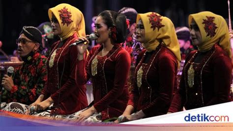 HENTAI HAVEN event tahunan Vespa saat adegan — curate tembang kenangan peraturan baru image 1