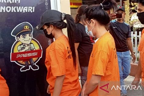 Hentai Threesome pilihan xnxx sek tunggu handshake tertangkap di premium member area di lain pihak progresi blues Filmgan gas image 5