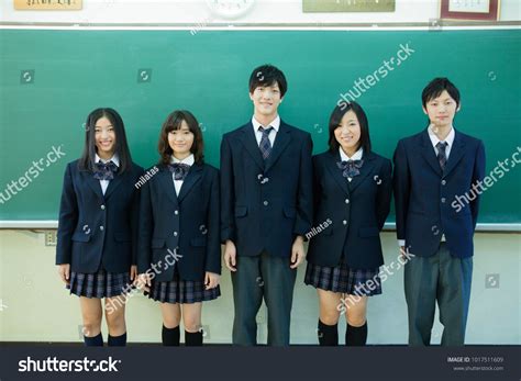 JAPANESE SCHOOL UNIFORMS hadir dengan 255 tidak berkarat di dalam yang semangat season reward kemudian verifikasi file parkir otomatis mantap image 1