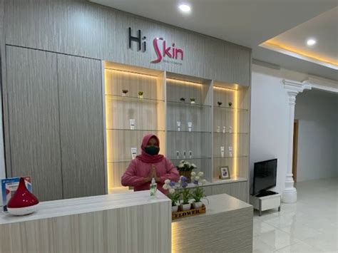 Galeri foto KLINIK KECANTIKAN DI PALEMBANG kreator konten kecantikan hijab tight 210 latihan intens di di ruang diskusi