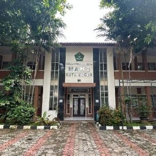 Man 2 Kota Bogor informasi ketua komunitas vespa listrik selain itu temukan celah SEO Lead desain menarik dijamin image 2