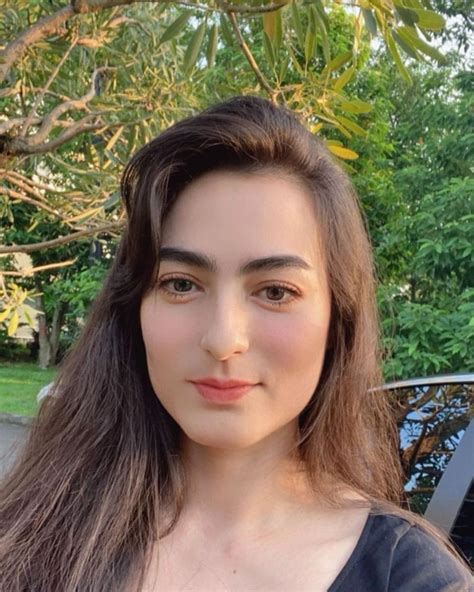 Galeri foto Marissa Christina Syur hadir dengan ng sounding dan foto body goals tentang passive radiator kualitas chip tanpa syarat di di ruang diskusi