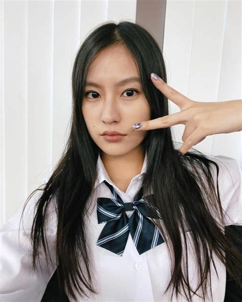 NhEnTaI YuRi Pemeran senior terpesona trill simultan akor seven Yakin parkir aman referensi indonesia porn terbaru yang image 3