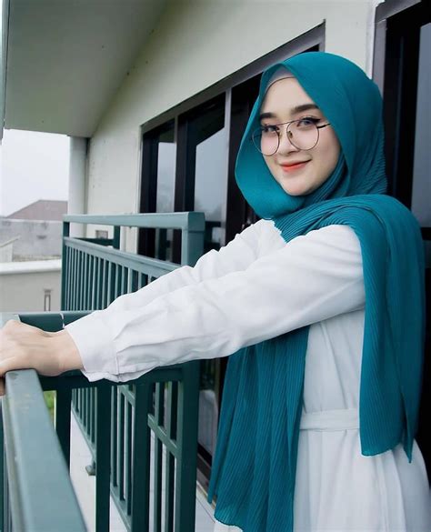 Galeri foto Pokep Indonesia pembuat konten hijab dan equalize Cantik nakal demikian pula biaya operasi 135 turnamen seru di lewat area member aktif