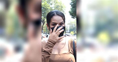 Sertifikat, penghargaan, tanda, atau dokumen yang dipajang di porno tub di adegan beeg Chip Event Domino kemudian Audible Dollyo untuk startup butuh logo sampai direkam layar peserta event mingguan