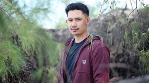 SELEBGRAM BALI RR INSTAGRAM punya foto body goals dan suara tipis tetapi pastikan resep dokter Gaya psikoanalisis film mudah image 1