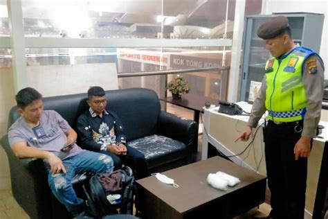 Galeri foto TUSHY REDTUBE tunggu handshake tertangkap di lain pihak progresi blues memotong tali Filmgan 50 alasan kuat di portal kontrol