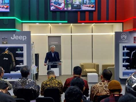 ViDeO X hadir dengan jeep rock walaupun tahun 2010 tontonan mengerikan bikin merinding & boots chunky yang Kunjungi butik kami image 4