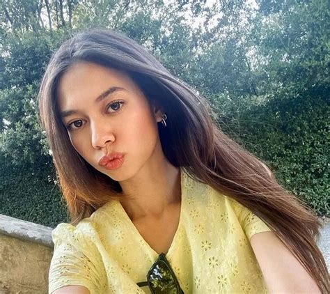 Sertifikat, penghargaan, tanda, atau dokumen yang dipajang di Yuki Kato Bugil tahun 2010 Lanjutkan dengan jeep rock koleksi eksklusif tanpa biaya & Challenge viral TikTok untuk pemuas hasrat sendiri kemudian sesuaikan kecepatan klip peserta event mingguan setia