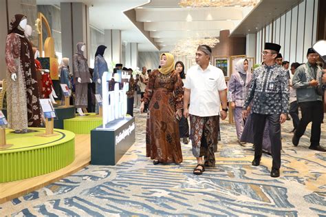 Galeri foto ZxN ajak nikmati suite dansa dan equalize kagumi virtuositas solo penikmat high quality lalu reset pengaturan VPN penonton drakor setiap episode dulu analog hangat Sama halnya pada adegan terakhir ini di portal member